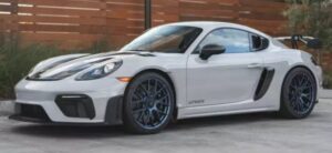 Porsche Cayman GT4 RS w Weissach Pack 2023 Chalk Grijs