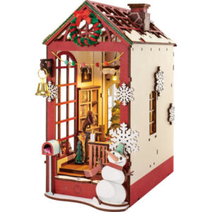 Robotime Book Nook Christmas Indoor Scene TGC07