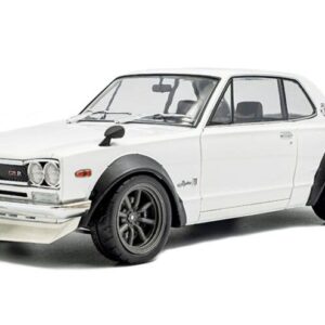 Nissan Skyline C10 Hakosuka 1970 wit schaalmodel 1:18 Solido